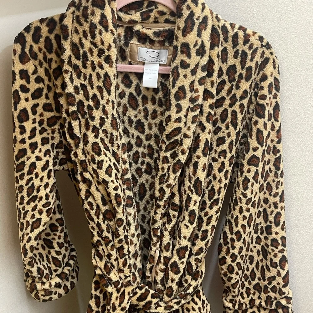 Oscar de la renta ❤️❤️❤️❤️❤️❤️❤️ - Picture 3 of 5